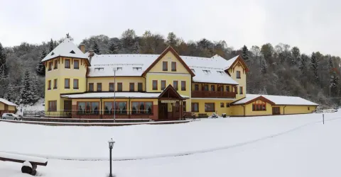 Julianin dvor